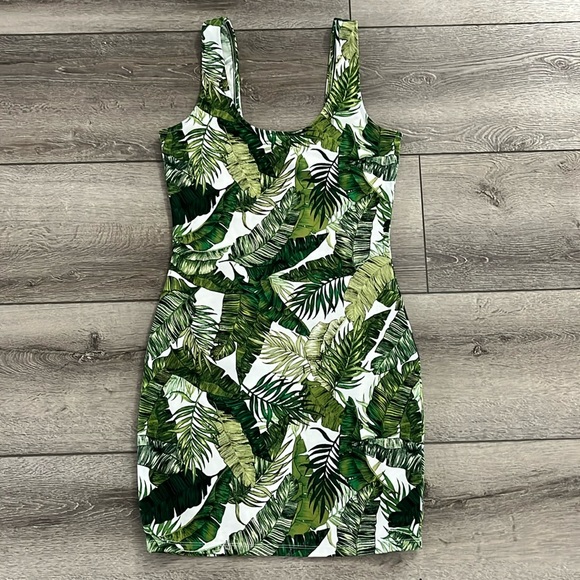 H&M divided bodycon palm leaf dress size 38 - Picture 2 of 4